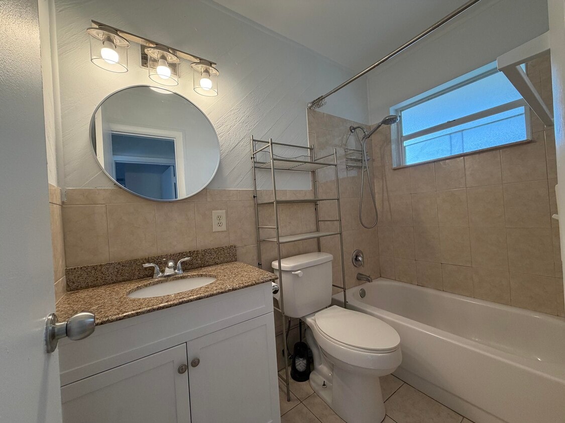 Foto del edificio - 510 SW 15th St