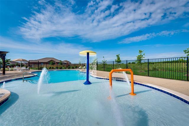 amenities - 3217 Bowen St