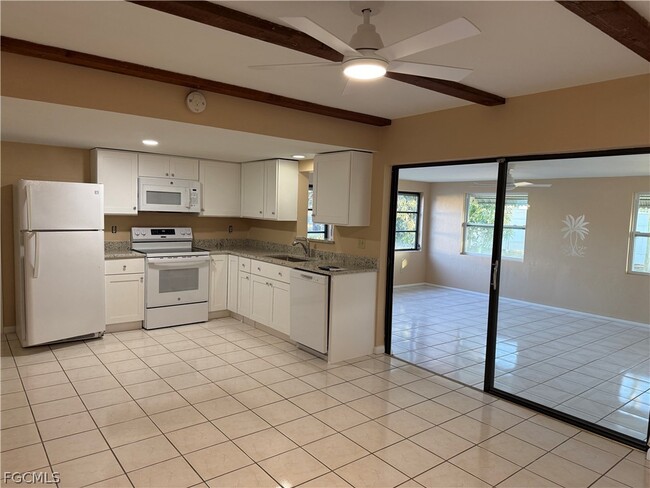 Foto del edificio - 234 Oakside St