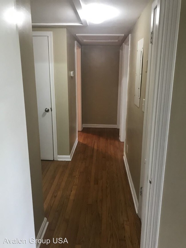 Building Photo - 6619 Romilly Dr