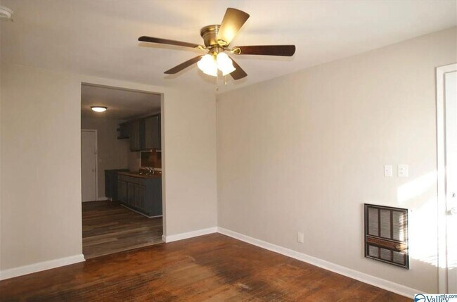 Foto del edificio - 2908 Hart Dr NW