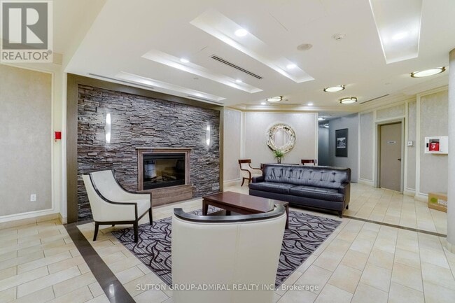 Photo du bâtiment - 60 Heintzman St