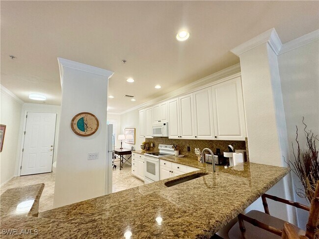 Foto del edificio - 4884 Hampshire Ct