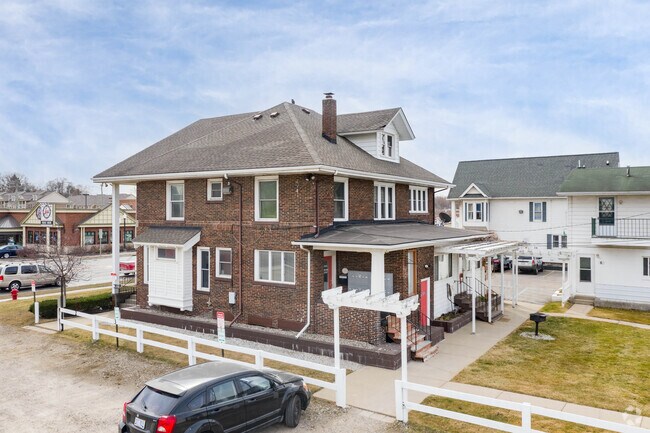 Foto del edificio - Lakeshore Motel Apartments