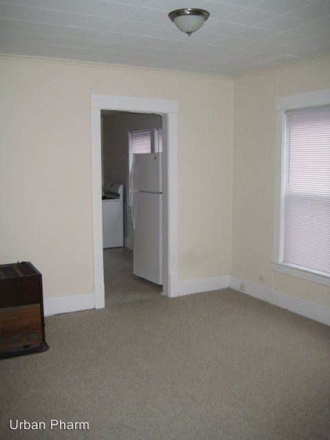 Foto del edificio - 200-202 Straight Ave SW