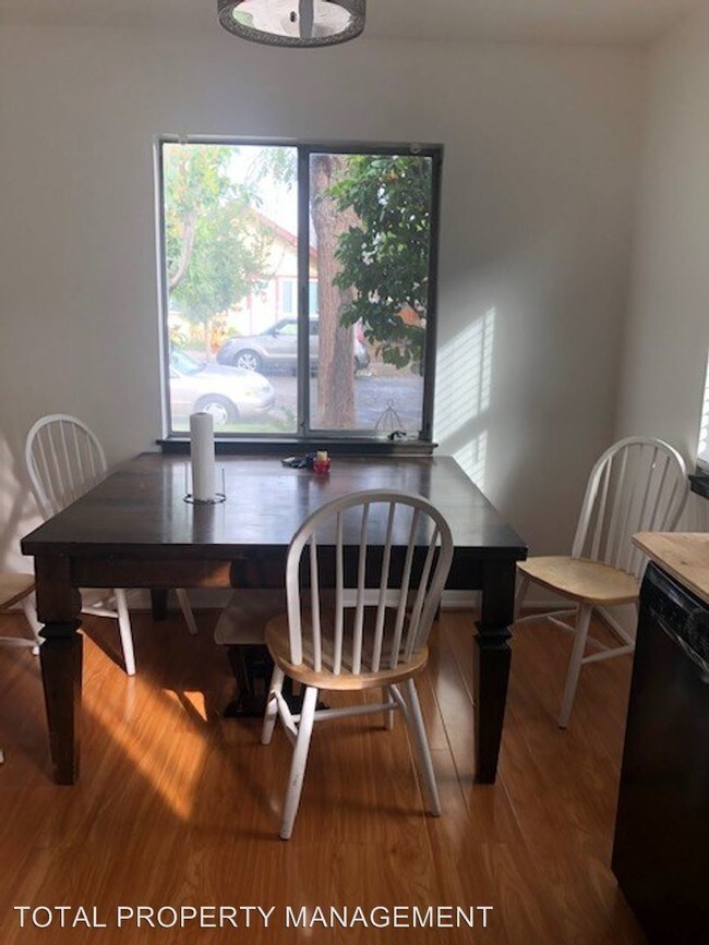 Foto del edificio - 2 br, 1 bath House - 462 MARSHALL AVE