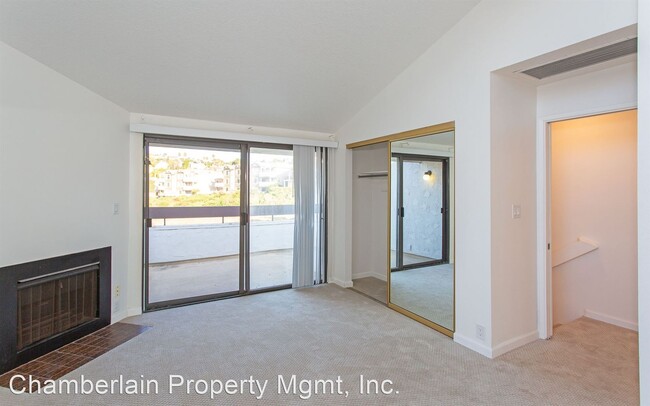 Building Photo - 2 br, 2 bath House - 7528 Jerez Ct. #7