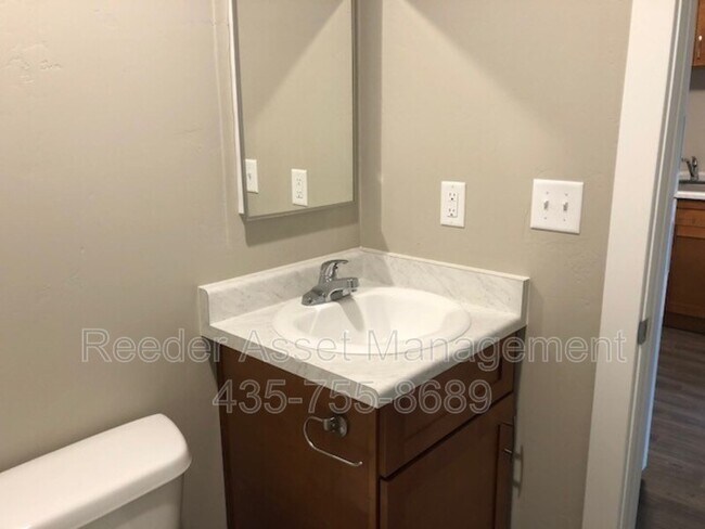 Foto del edificio - 3319 S 1300 E