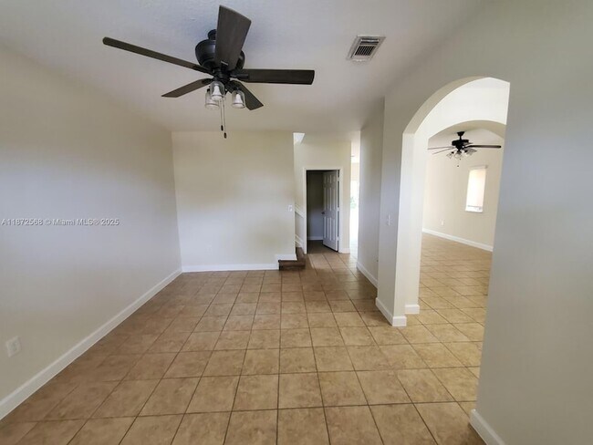 Foto del edificio - 2531 NE 41st Terrace