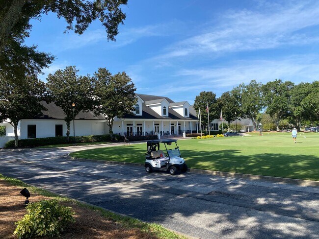 Foto del edificio - 7849 Rittenhouse Ln