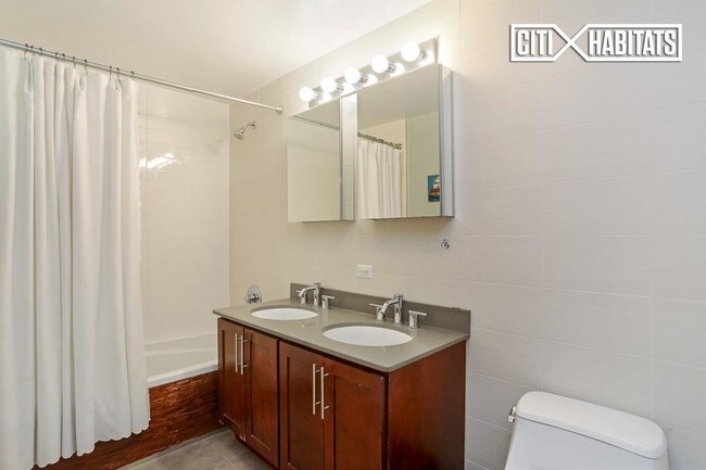 Foto del edificio - 310 W 120th St