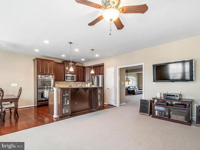 Foto del edificio - 43848 Artsmith Terrace