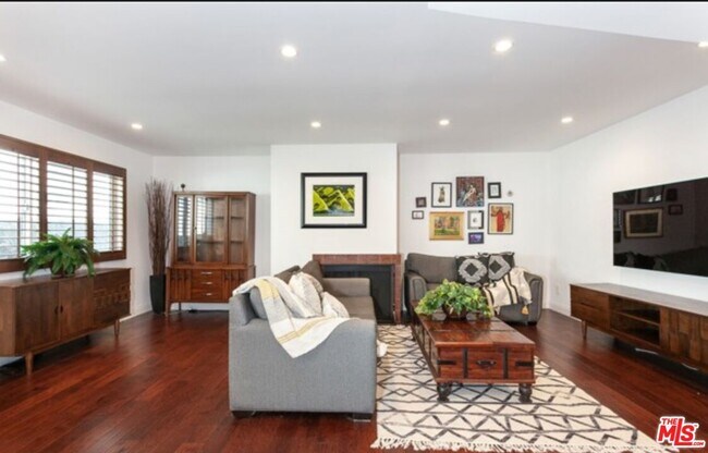 Foto del edificio - 4190 Duquesne Ave