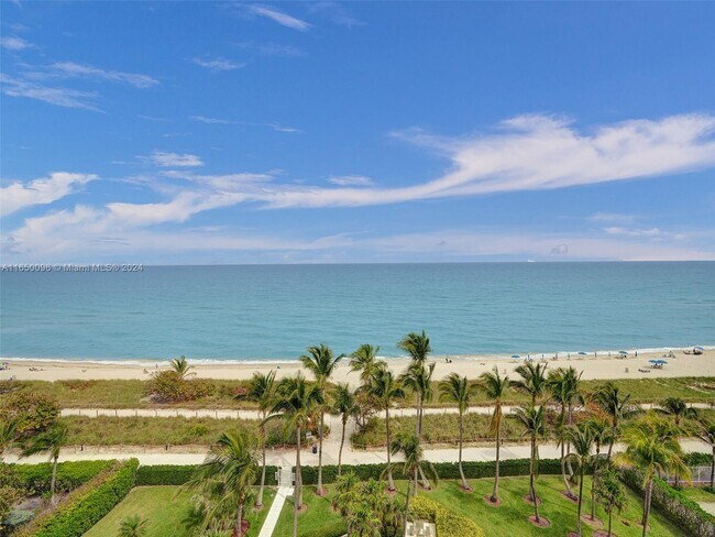 Building Photo - 8855 Collins Ave