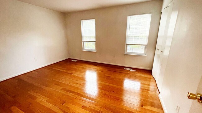 Foto del edificio - 14652 Keeneland Cir