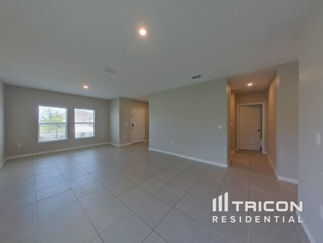 Building Photo - 226 Amber Way