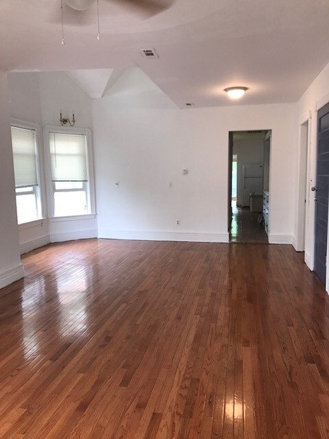 Dining room - 1048 Wendell Ave