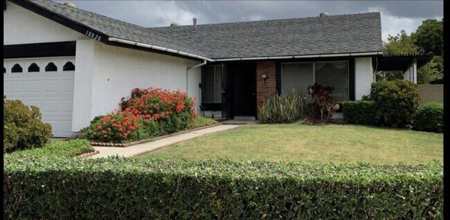 Foto del edificio - 18020 Laurelbrook Pl