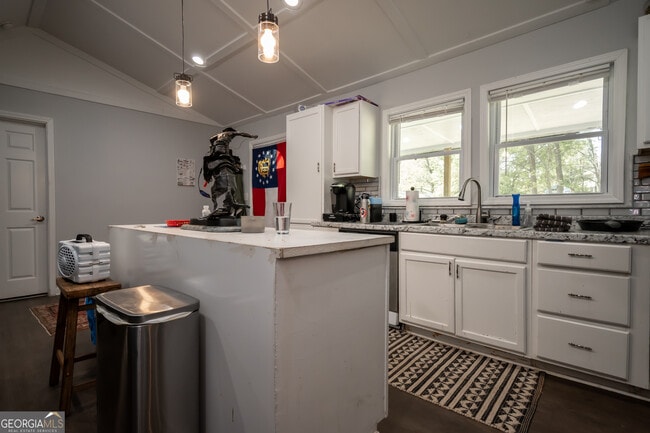 Foto del edificio - 120 Hillside St