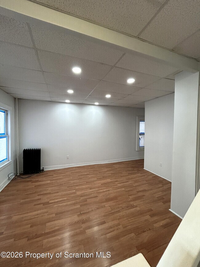 Foto del edificio - 210 N Bromley Ave