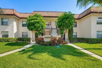 Building Photo - 7245 Golf Colony Ct