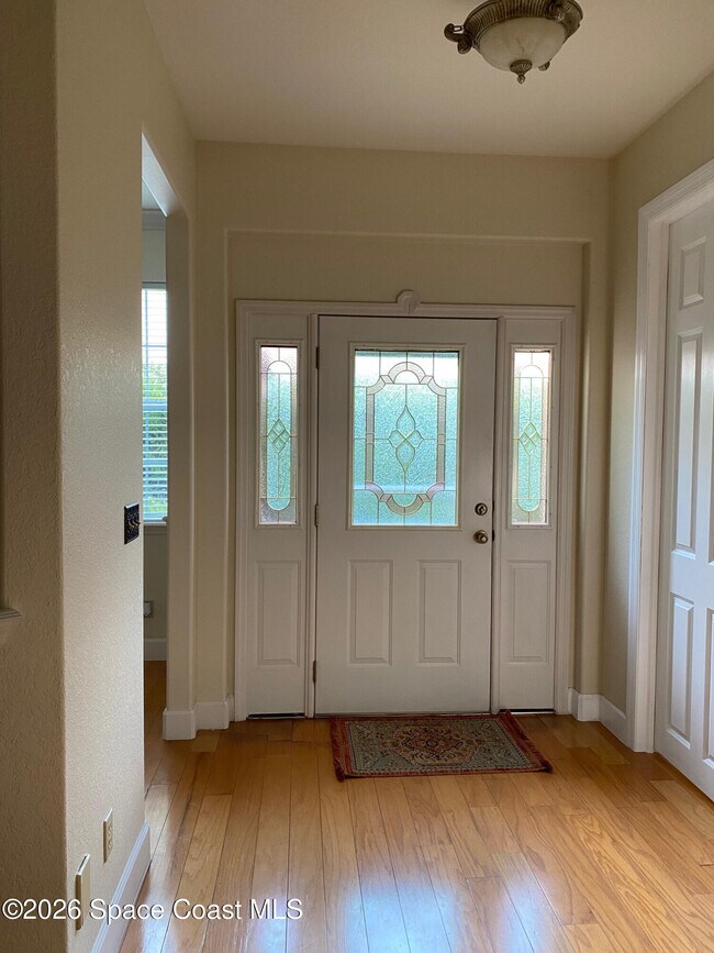 Foto del edificio - 760 Wintergreen Ln