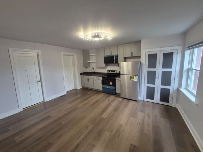 Photo - 241 Main St Apartment