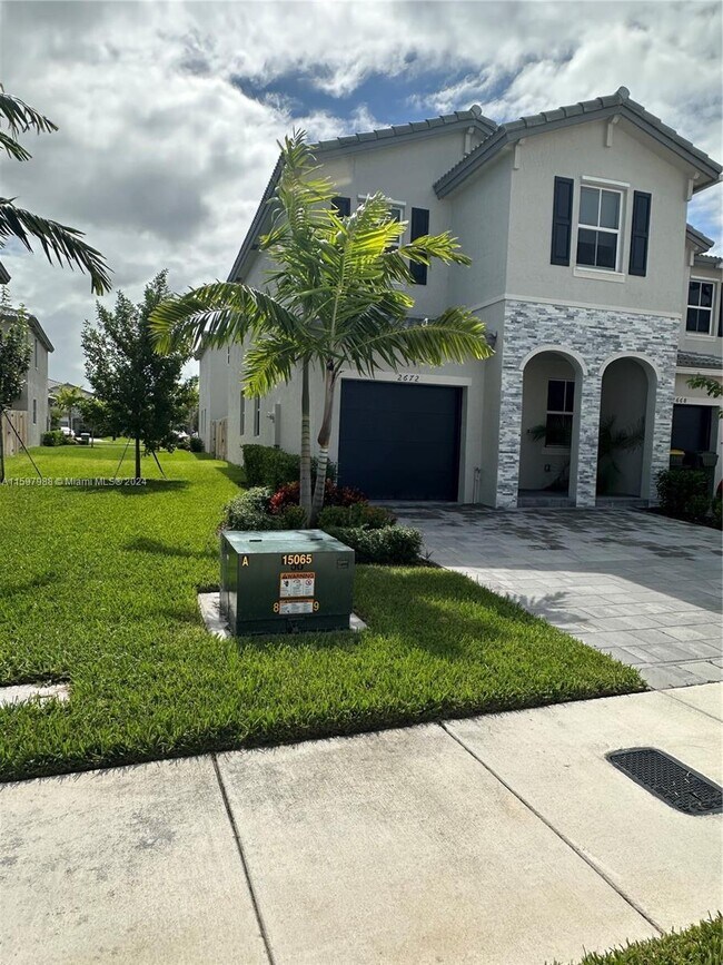 Foto del edificio - 2672 SE 10th St