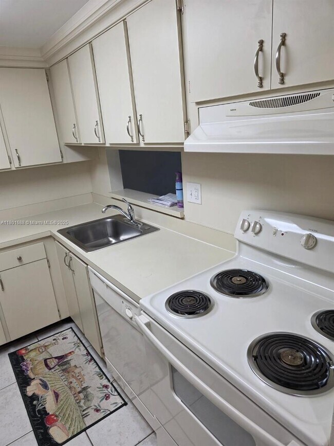 Foto del edificio - 8025 SW 107th Ave