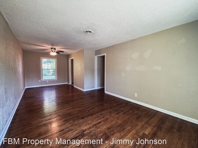 Building Photo - 3 br, 1 bath House - 1413 Lewis Dr