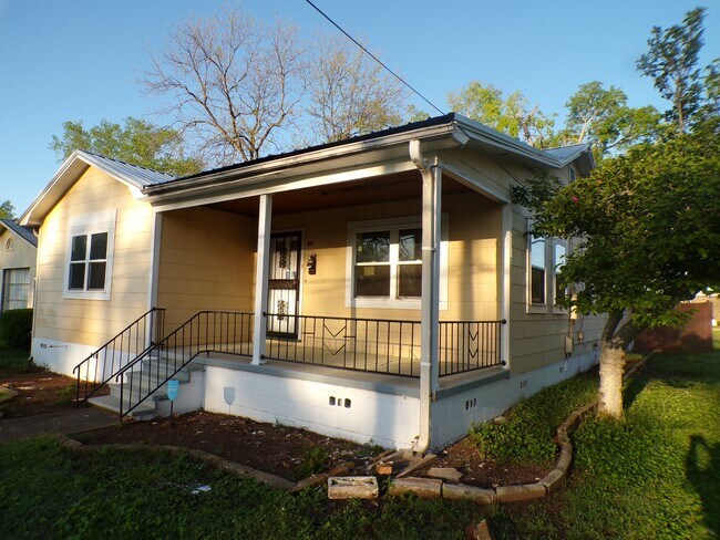Foto del edificio - 1400 19th Pl SW