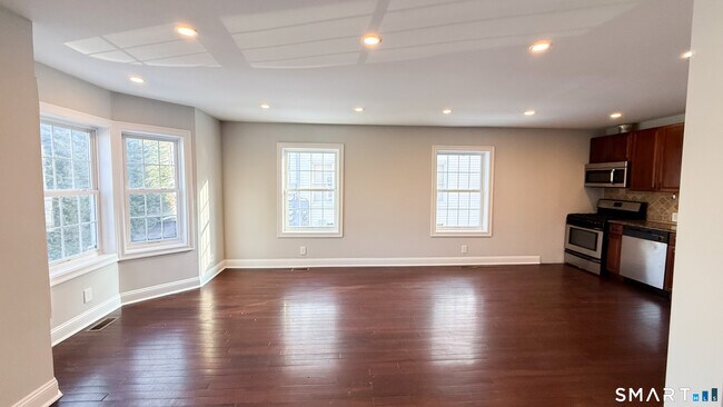 Foto del edificio - 271 Seaside Ave