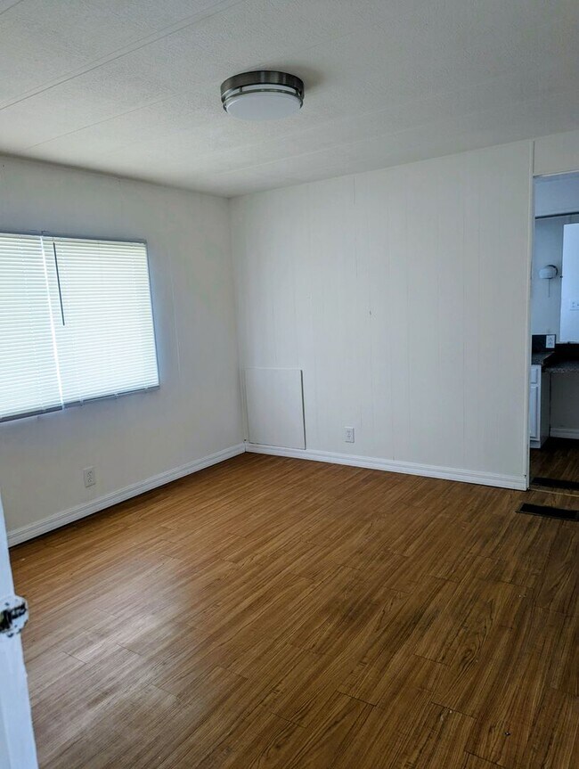 Foto del edificio - 2 bedroom, 2 bath mobile home located in Oak Grove Community near Brownwood