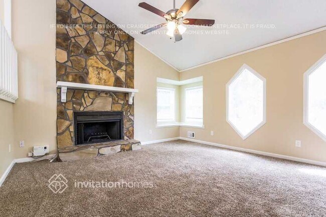 Building Photo - 2742 Mountbery Dr