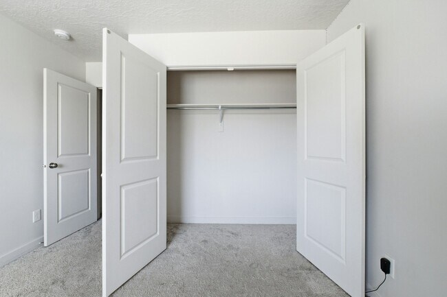 Foto del edificio - 7403 S Olivine River Ln