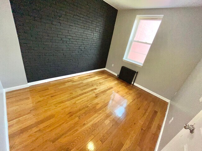 Foto del edificio - 366 4th Ave