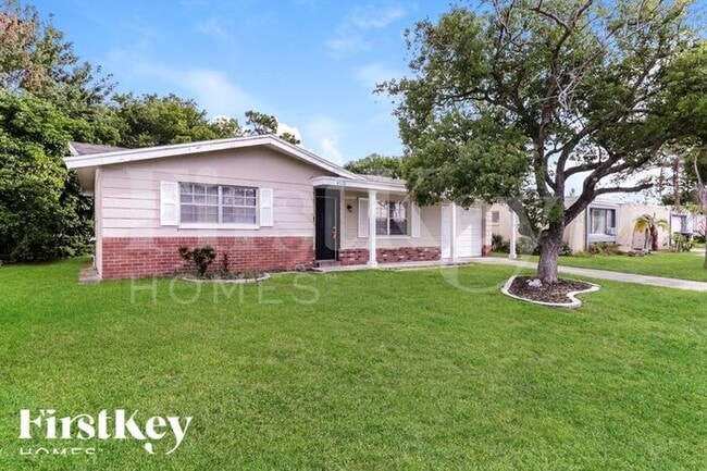 Building Photo - 4125 Woodsville Dr