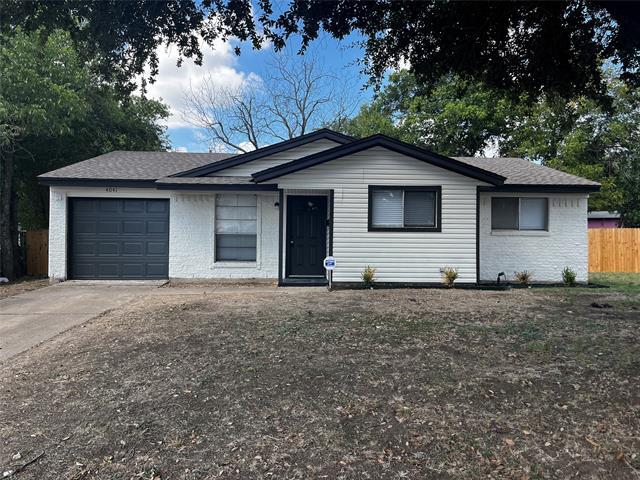 Primary Photo - 4041 Stagecoach Cir