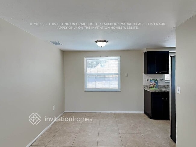 Foto del edificio - 2834 Linwood Dr