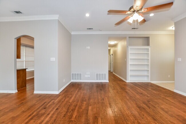 Foto del edificio - 116 Stanford St