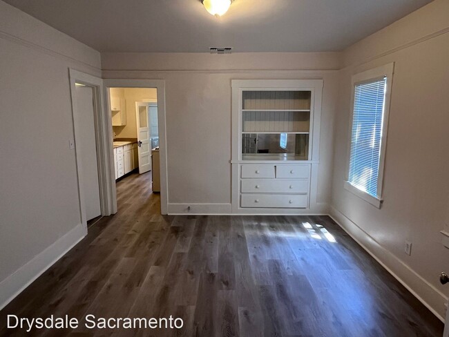 Building Photo - 2 br, 1 bath House - 2023 8th St Unit B