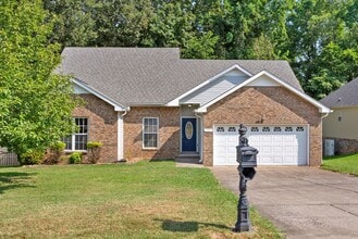 Building Photo - 79 West Dr