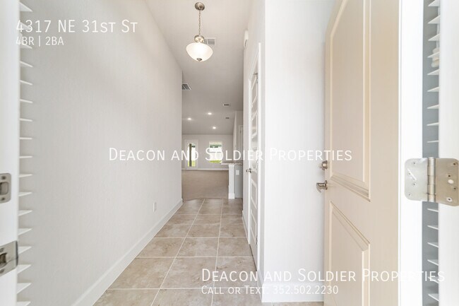 Foto del edificio - 4317 NE 31st St