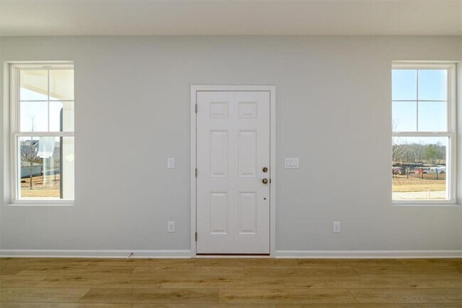 Building Photo - 849 York Aly