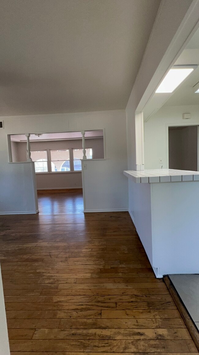 Foto del edificio - 10063 Faywood St