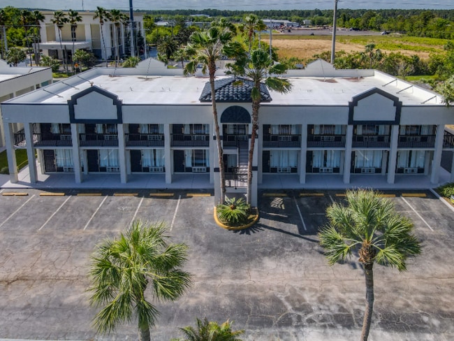 Building Photo - 2535 FL-16