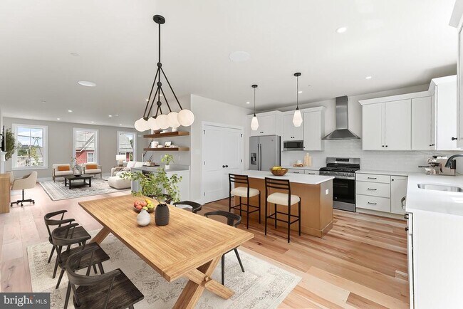 Foto del edificio - 734 S Matlack St