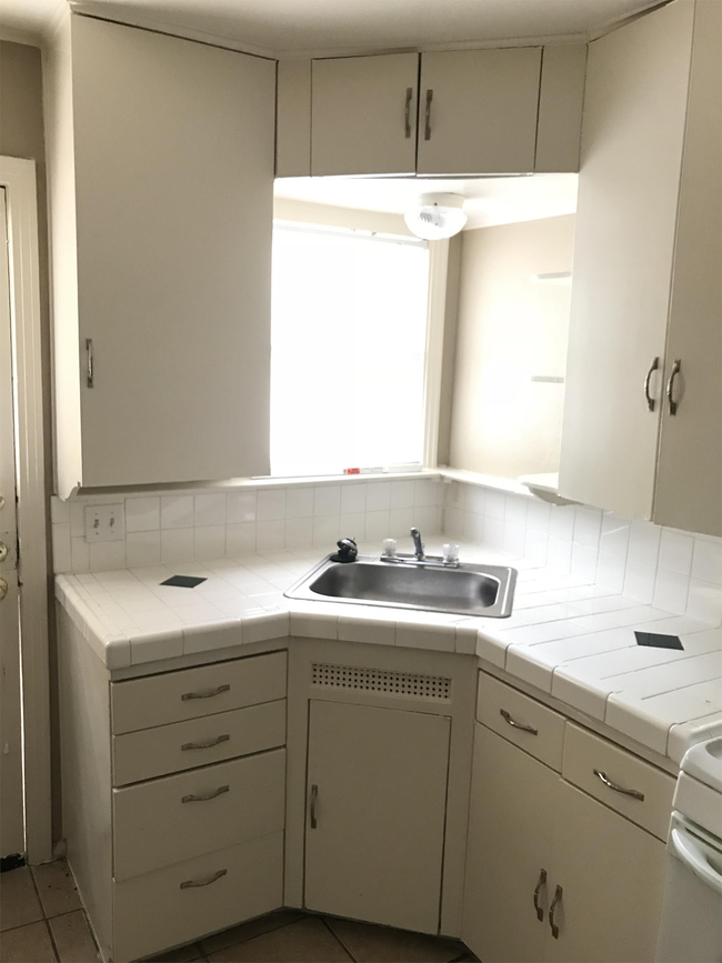 Foto del edificio - 3412 W Brookview Dr
