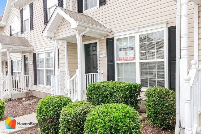 Building Photo - 2 br, 2.5 bath House - 8029 Logan Dr