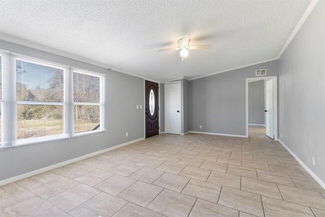 Building Photo - 15467 Delores Ln